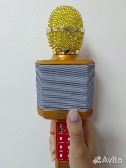 Караоке микрофон