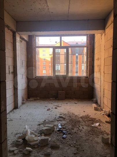 2-к. квартира, 73 м², 4/10 эт.