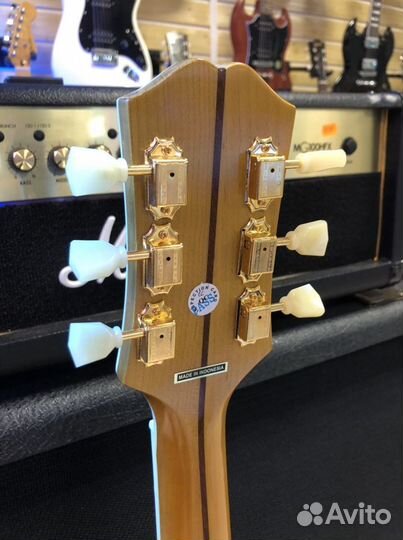 Epiphone J-200 Aged Antique Natural