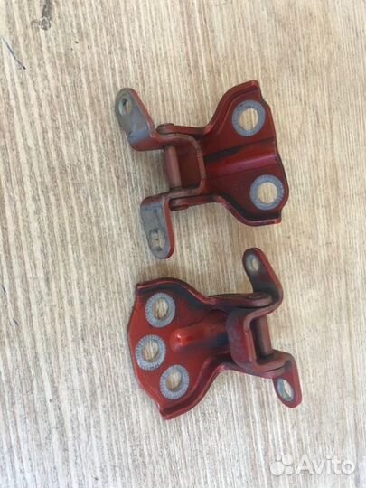 Петли двери задние правые Ssangyong Actyon