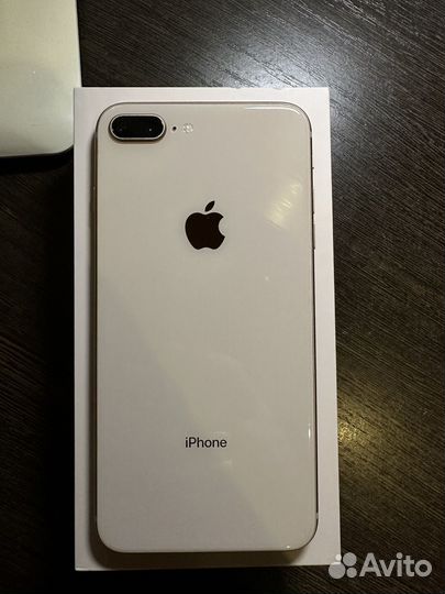 Телефон iPhone 8 plus