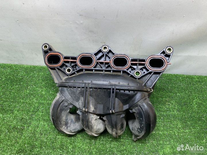 Коллектор впускной Daihatsu Yrv