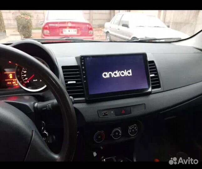 Автомагнитола Mitsubishi Lancer