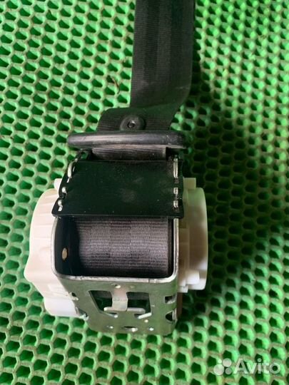 Ремень безопасности задний правый Ford Focus 3 3