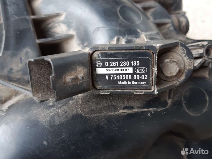 Коллектор впускной V757004180-02 Peugeot 308