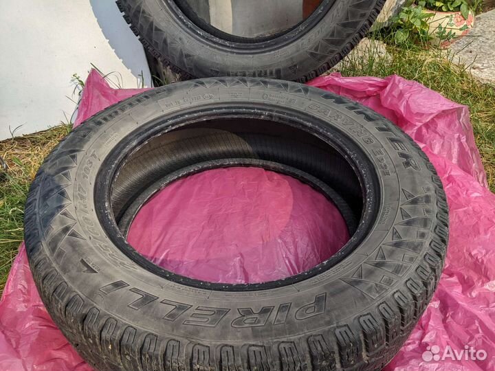 Pirelli Carrier 225/60 R17