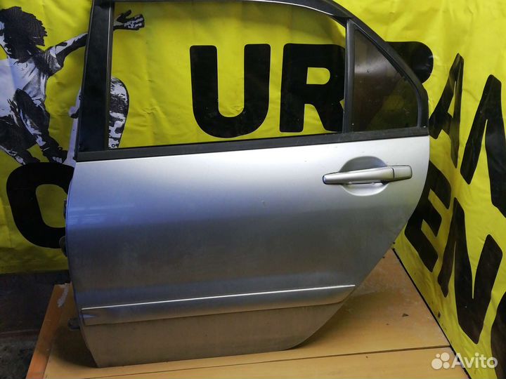 Задняя дверь левая mitsubishi lancer 9