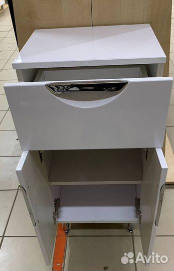 Тумба напольная