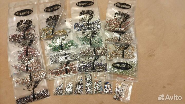 Стразы для ногтей