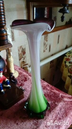 Ваза СССР красный май