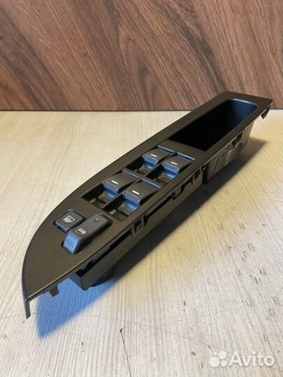 Блок управления стеклоподъемниками Geely Gc6