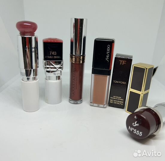 Сет новых оригинальных помад, просрок