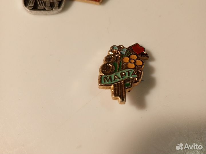 Значки СССР 8 марта