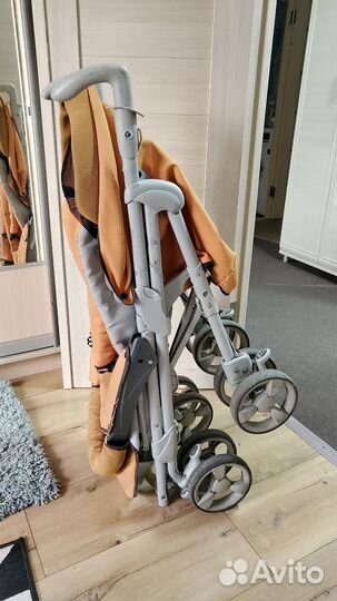Прогулочная коляска итальянская pegperego бу
