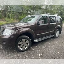 Nissan Pathfinder 3.0 AT, 2011, 305 000 км, с пробегом, цена 1 440 000 руб.