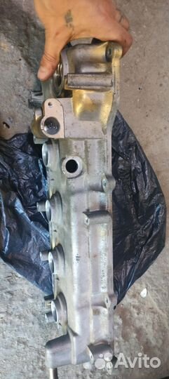 Клапанная крышка nissan