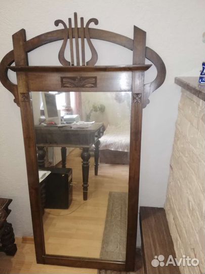 Зеркало с консолью старинное