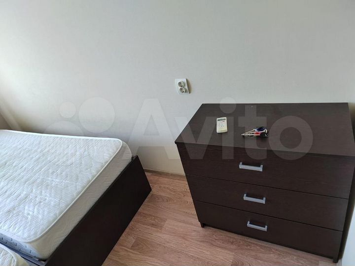 2-к. квартира, 55 м², 5/10 эт.