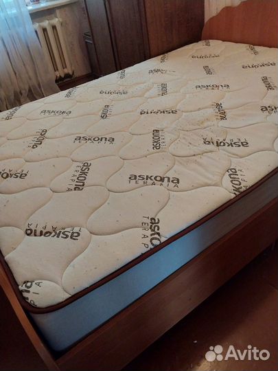 Матрас ортопедический 140х200 бу