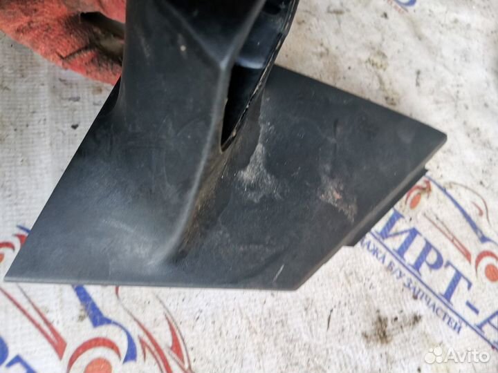 Кронштейн зеркала Ford Focus III (2011—2015)