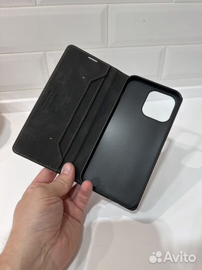 Кожанный чехол книжка iPhone 14 pro max