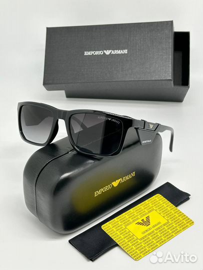 Солнцезащитные очки Emporio armani