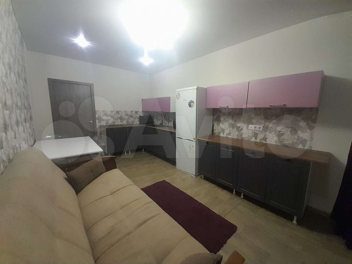 2-к. квартира, 38 м², 1/12 эт.