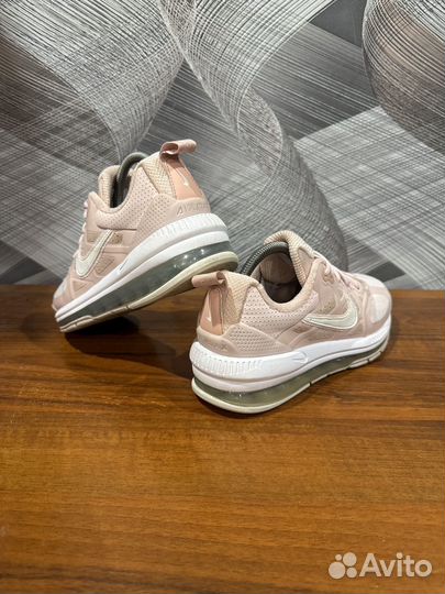 Кроссовки Nike air max genome размер 39