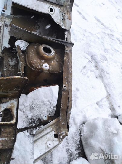 Лада ларгус порог левый стойка передняя центральна