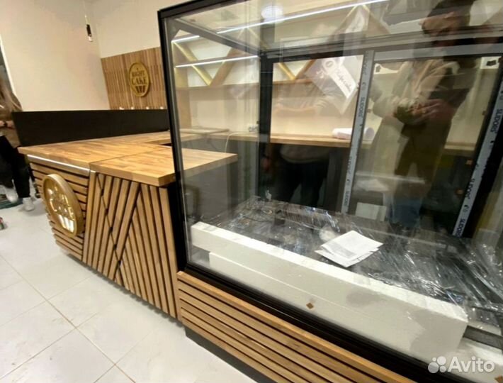 Торговый остров для бутика