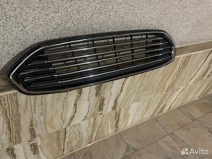 Решетка радиатора Форд Мондео 5, Ford Mondeo 5