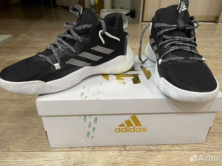 Мужские кроссовки adidas Harden Stepback 3