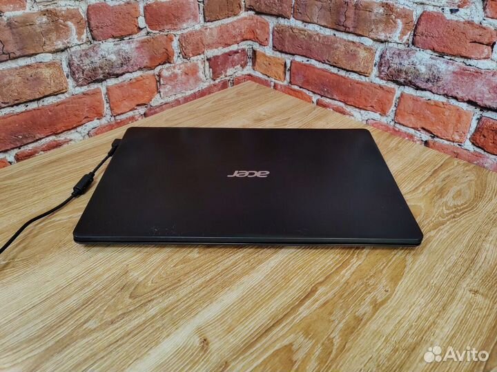 Для игр работы учебы Acer Ноутбук i3-10 FHD,Обмен