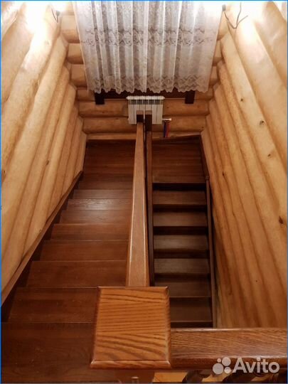 Деревянная лестница