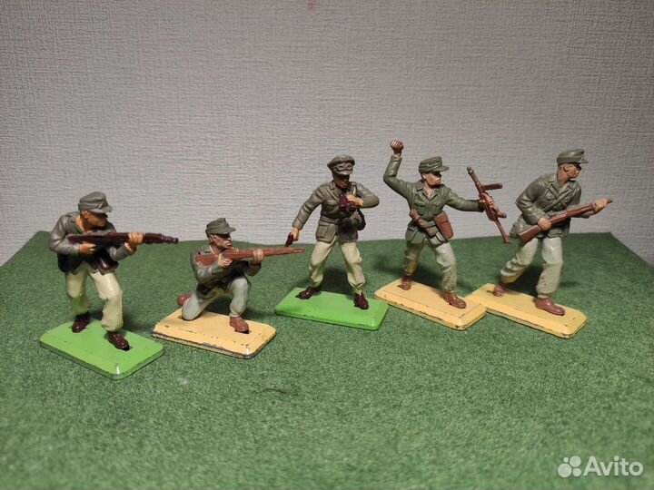 Солдатики britains deetail африканский корпус немц