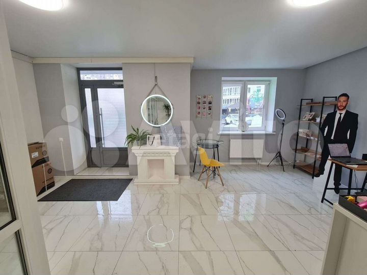 Продам торговое помещение, 118.4 м²