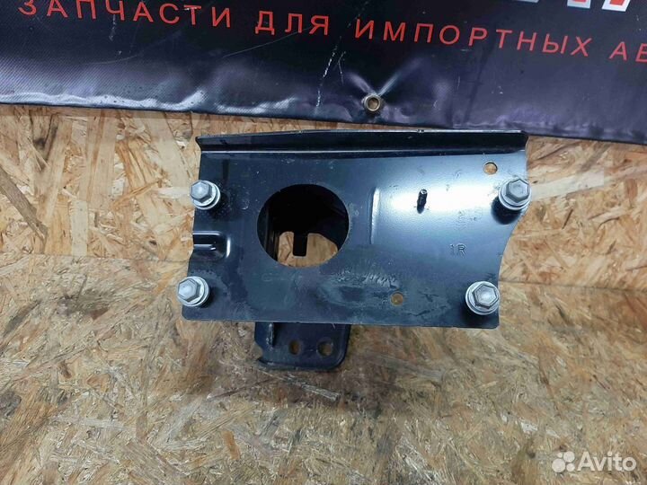 Кронштейн Lexus UX 250H