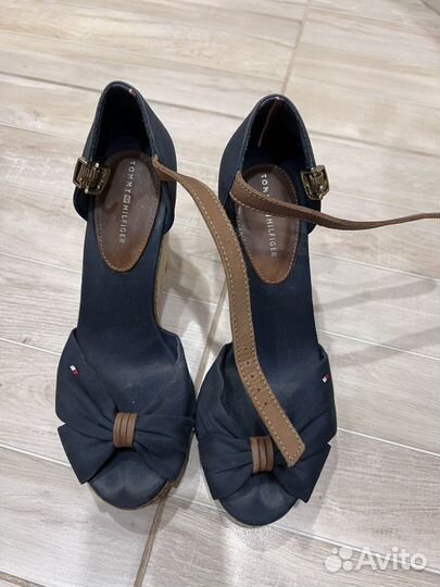 Tommy hilfiger туфли 38