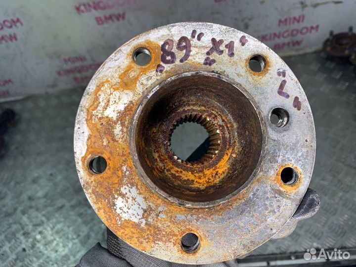 Ступица задняя левая Bmw X1 E84 N46B20 2011