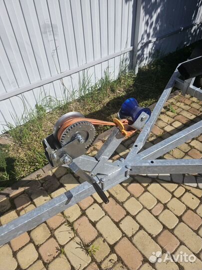 Прицеп для лодки или гидроцикла Русич