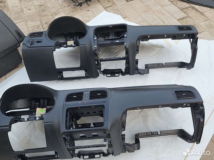 Volkswagen polo 5- торпеда