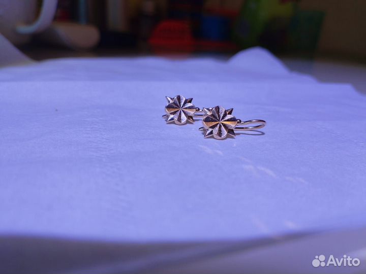 Продам золотые серьги СССР, 583 проба