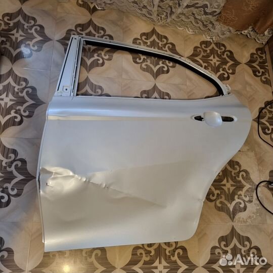 Дверь toyota camry оригинал