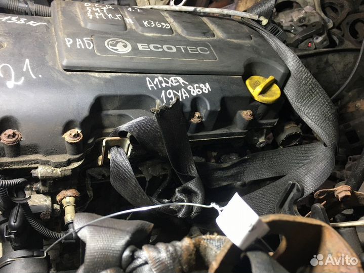 A12XER Двигатель Opel Corsa D 1.2i бензин 2012
