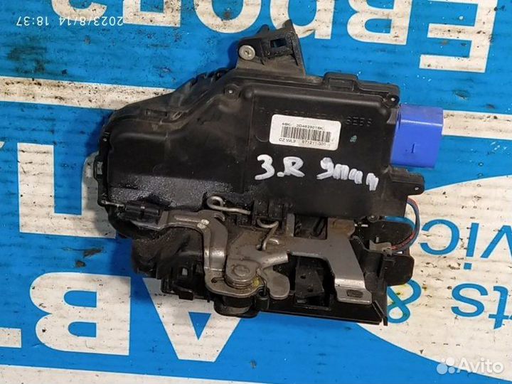 Замок двери задний правый VW Touareg 7L 03-18