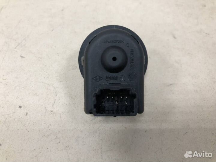 Переключатель регулировки зеркала Renault Duster 2