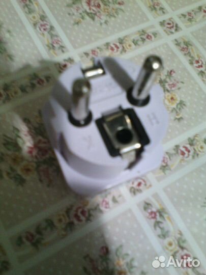 Travel adaptor 10a 250v