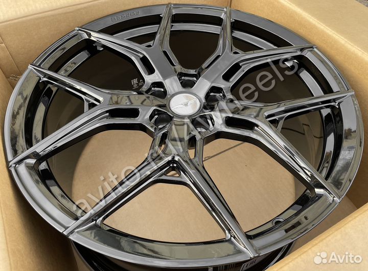 Кованые диски Genesis GV80 R20 наличие