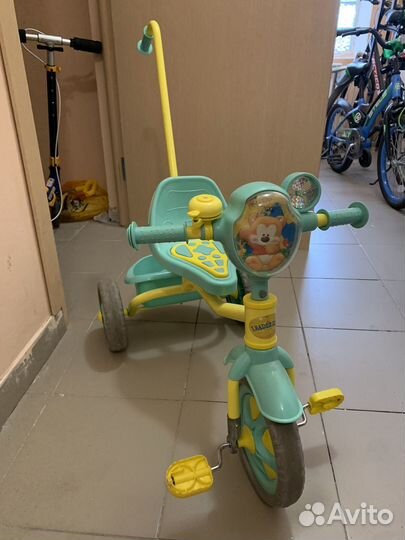 Трехколесный велосипед