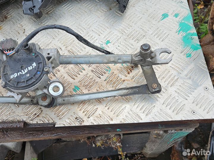 Трапеция дворников Шевроле Каптива С100 с моторчик